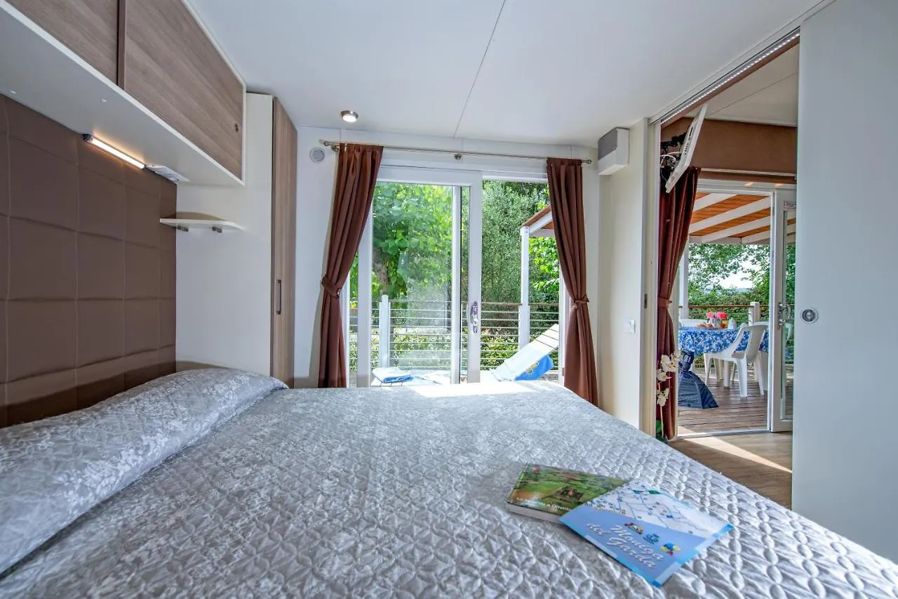 Camping Porto Srl Moniga del Garda 3*,  이탈리아