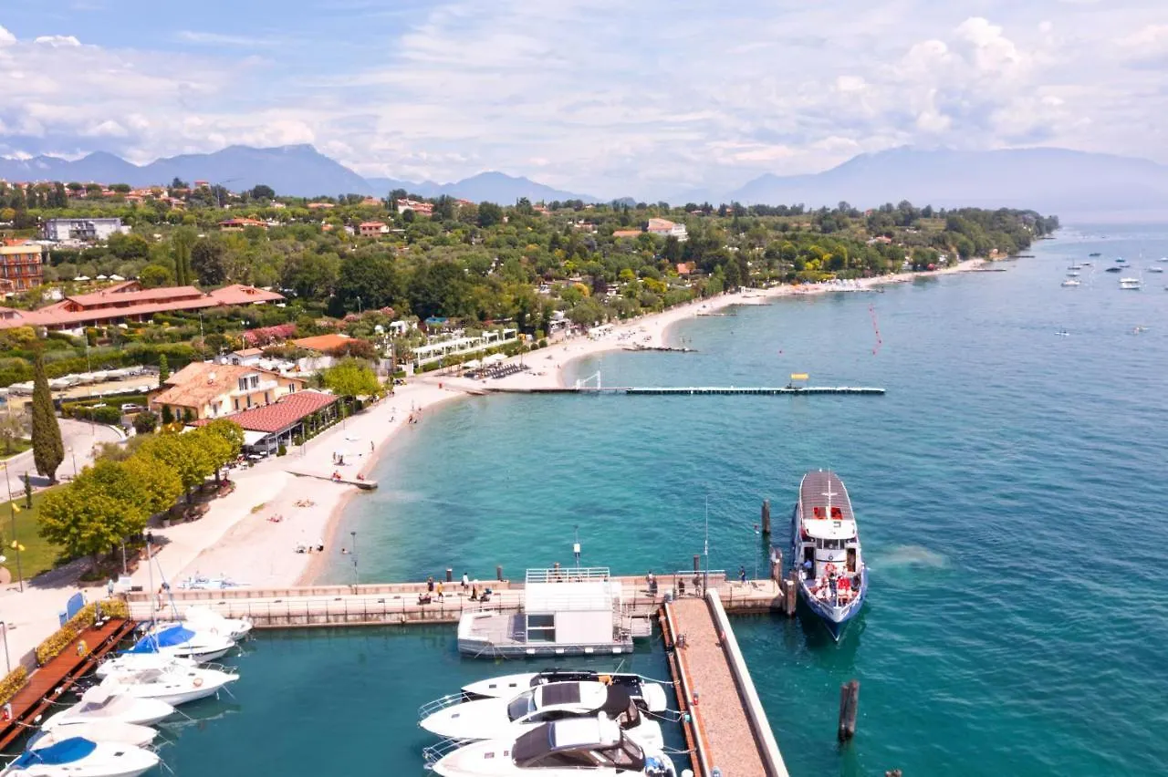 Camping Porto Srl Moniga del Garda 3*,