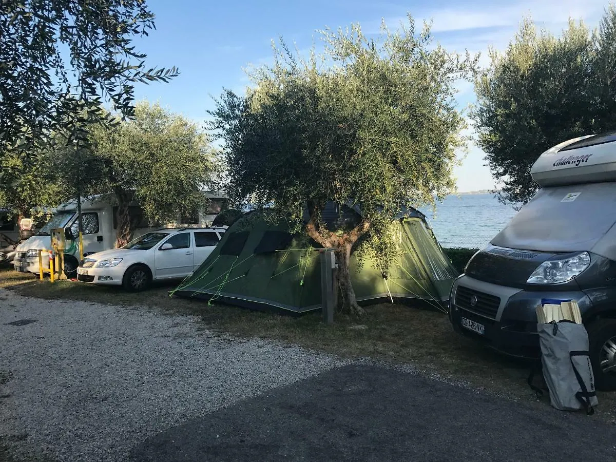 Camping Porto Srl Moniga del Garda Campingplads
