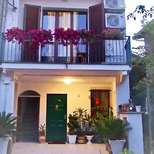 Casa Dei Fiori Hébergement de vacances