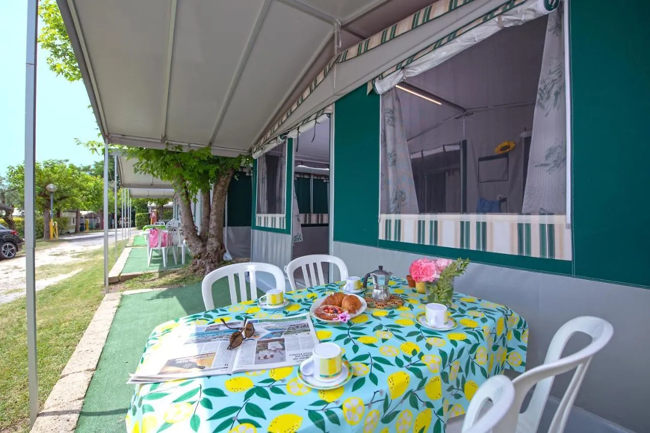 Camping Porto Srl Moniga del Garda 3*,  Italie